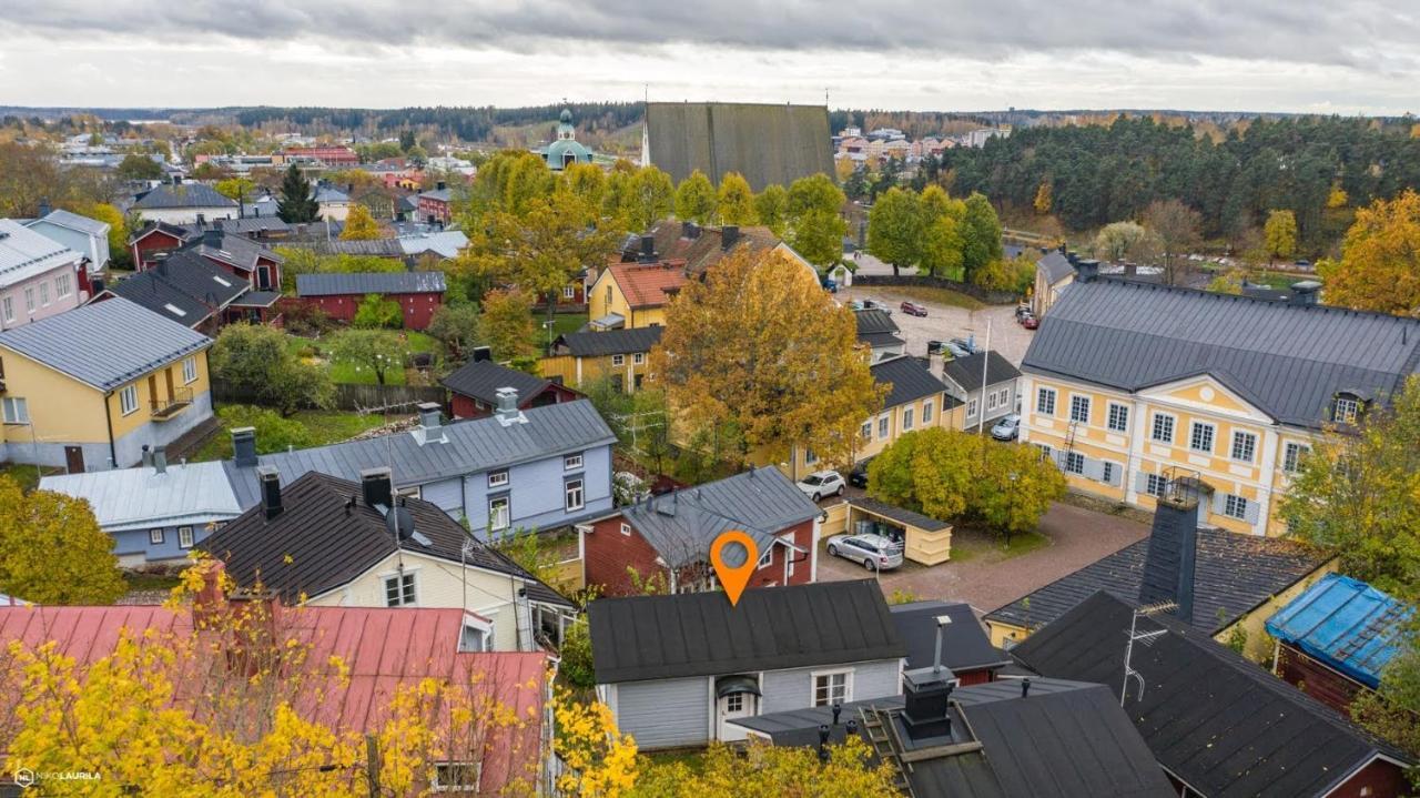 Hotel Piispan Majatalo, Pieni Erillistalo à Porvoo Extérieur photo